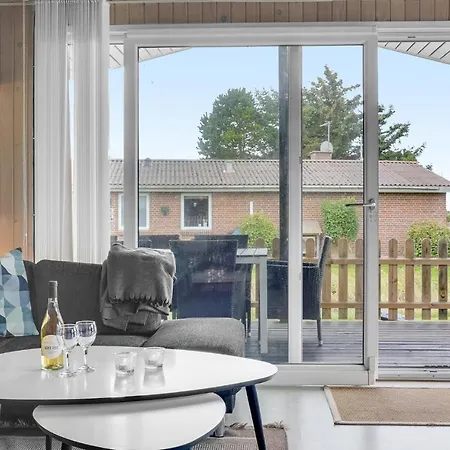 3 Bedroom Amazing In Hurup Thy