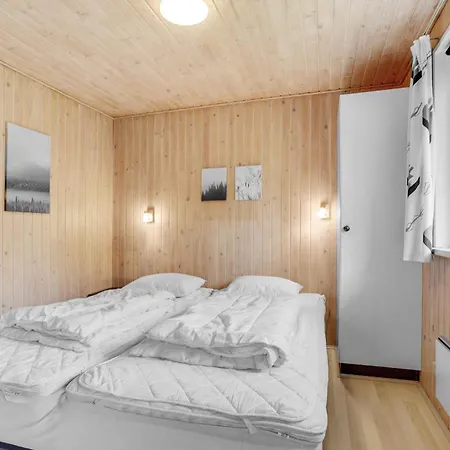 3 Bedroom Amazing In Hurup Thy Hébergement de vacances Sindrup