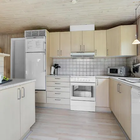 3 Bedroom Amazing In Hurup Thy