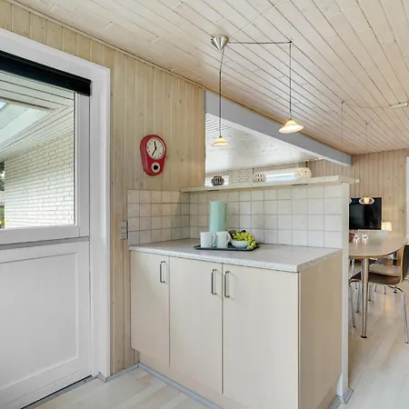 3 Bedroom Amazing In Hurup Thy